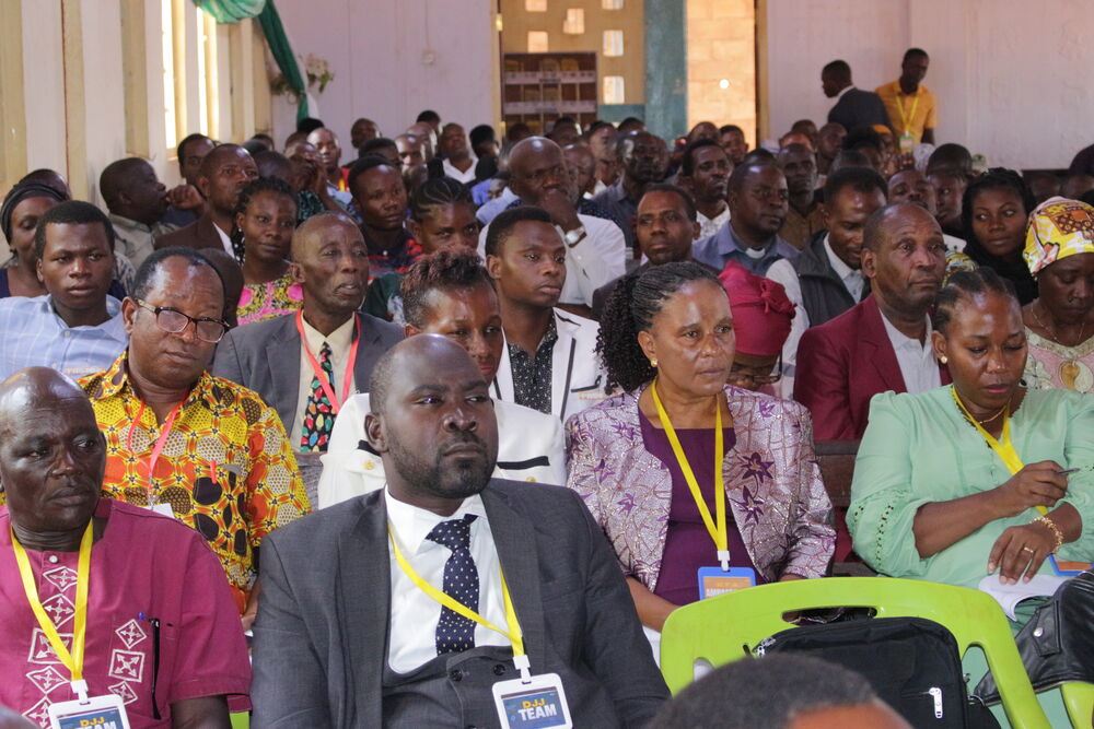 Full room of attendees at the Kenya Disciple Makers Conference